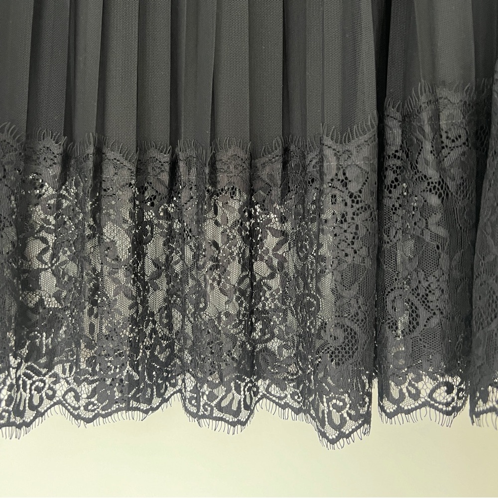 Garcia | Pleated Maxi Skirt with Lace Overlay - Picture 4 of 13